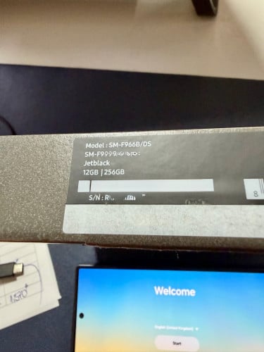 Galaxy Z Fold 7 Company sim 2 like new 99%