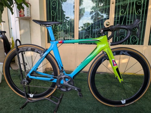 Giant propel កាបេាន ឡេីងថ្នាំថ្មី
