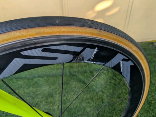 Giant propel កាបេាន ឡេីងថ្នាំថ្មី