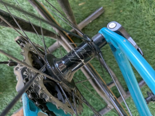 Giant propel កាបេាន ឡេីងថ្នាំថ្មី