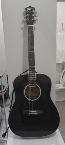 Guita Accoutic
