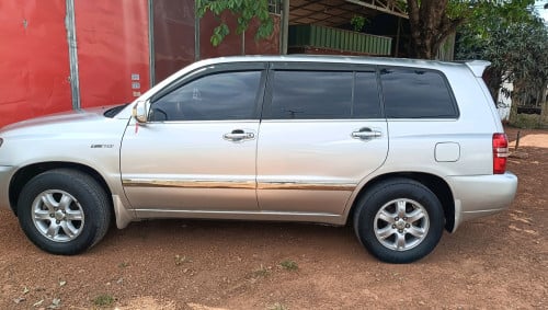 Highlander 02 V6 ប៉ុង2. លក់ត្រឹមតែ $11500