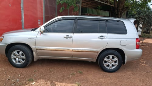 Highlander 02 V6 ប៉ុង2. លក់ត្រឹមតែ $11500