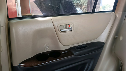 Highlander 02 V6 ប៉ុង2. លក់ត្រឹមតែ $11500