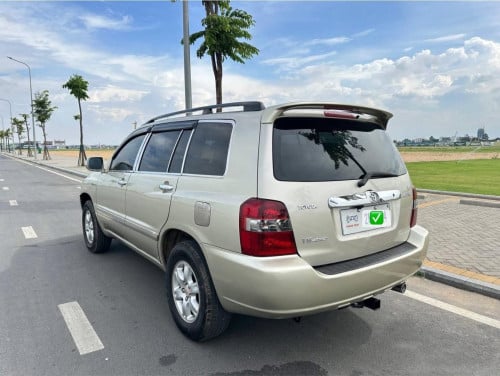 Highlander 2001 Limited full ស្អាត