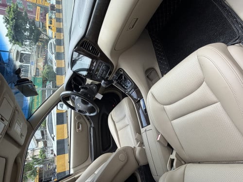 Highlander 2001 limited Full តំលៃ 12,200 $