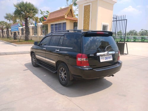 Highlander ប៉ុង១ 2003