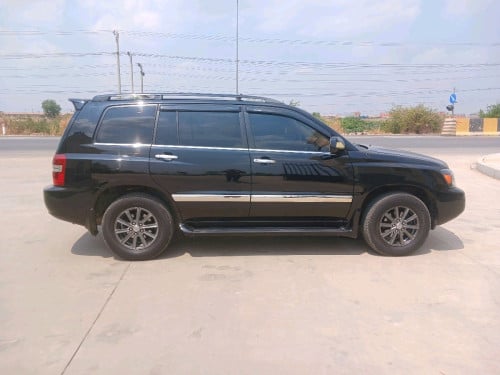 Highlander ប៉ុង១ 2003
