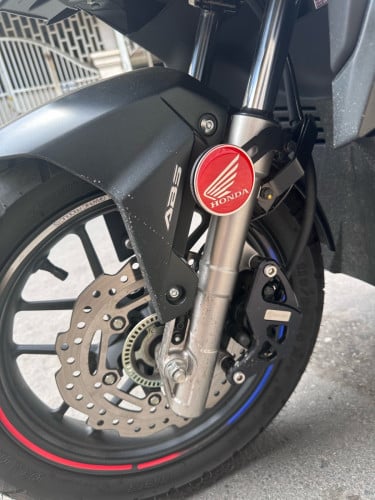 Honda ADV160ជប៉ុនសុទ្ធ2024 លេងគ្រឿងជប៉ុន