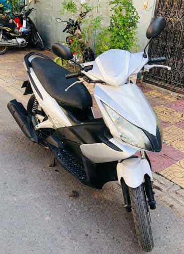 HONDA AIRBLADE