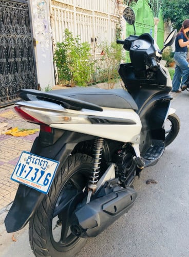 HONDA AIRBLADE
