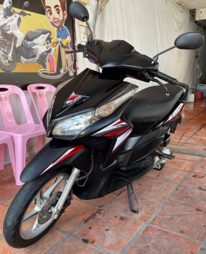 Honda Click 125cc (គ្មានអត្តសញ្ញាណប័ណ្ណ)