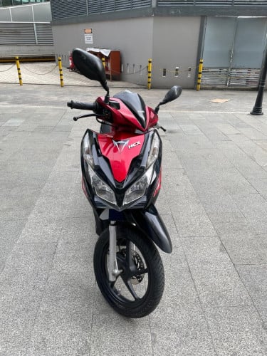 Honda Click125cc 2014 New98%មានពន្ធកាតគ្រីស្លាកលេខ
