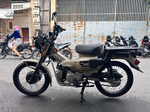 Honda CT125 ជប៉ុនឆ្នាំ2022 ក្រដាស់ពន្ធ3ពាន់km