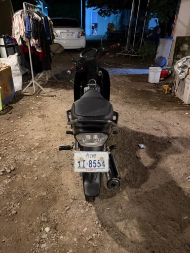Honda dream 2013 អ៊េមណាស់