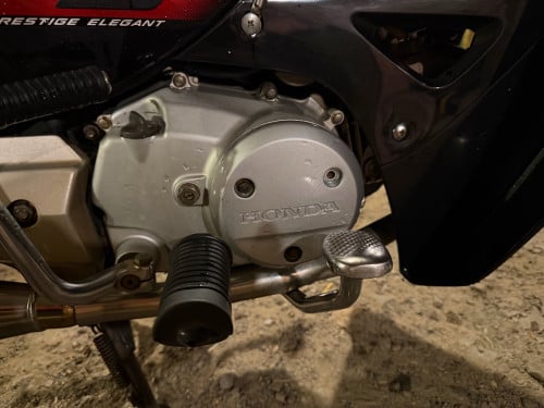 Honda dream 2013 អ៊េមណាស់