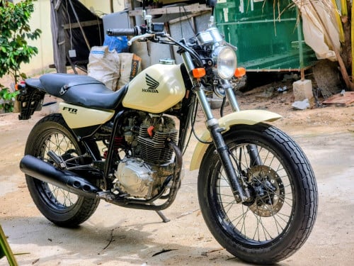 Honda FTR 223