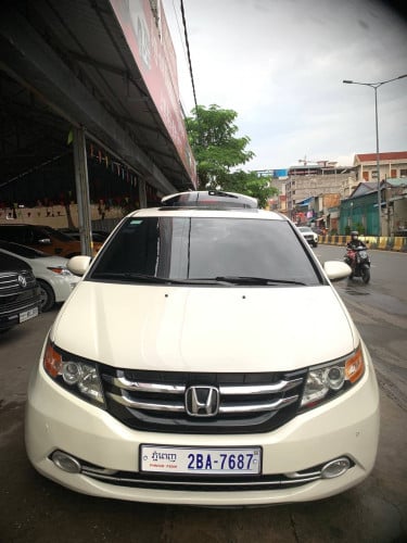 HONDA ODYSSEY ឆ្នាំ 2017