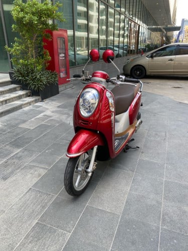 Honda scoopy 2013