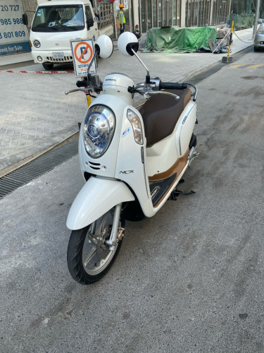 Honda scoopy 2015