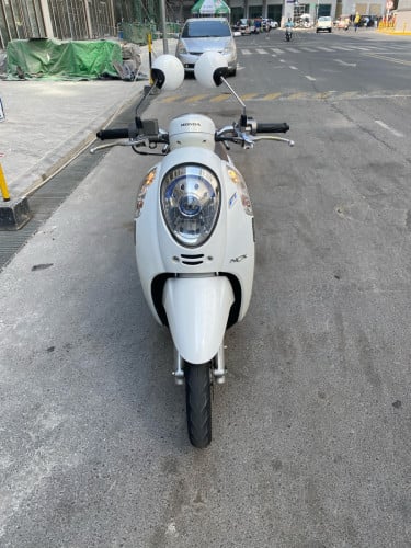 Honda scoopy 2015