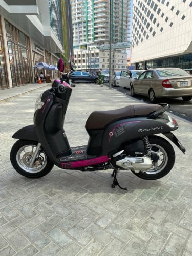 Honda scoopy 2020