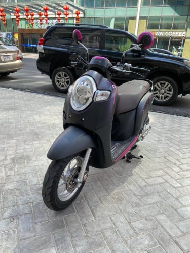 Honda scoopy 2020