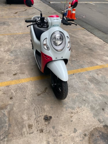Honda scoopy 2021