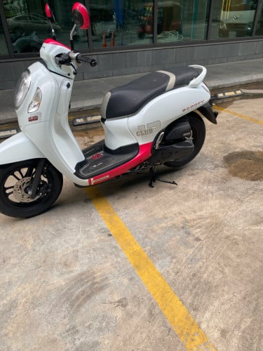 Honda scoopy 2021