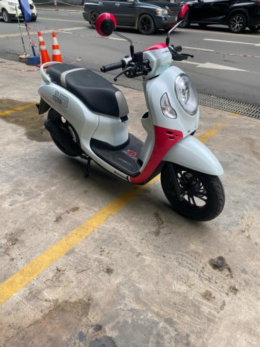 Honda scoopy 2021