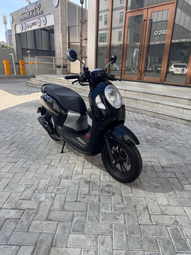 Honda scoopy 2023