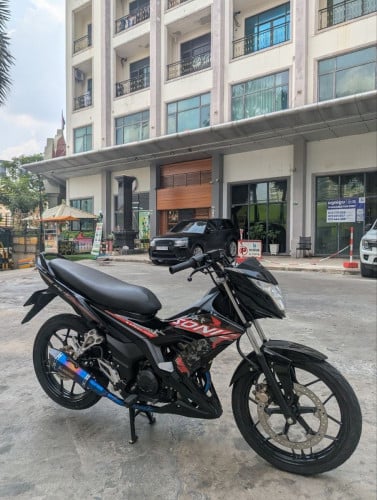 Honda sonic 150cc year 2020 មានពន្ធ