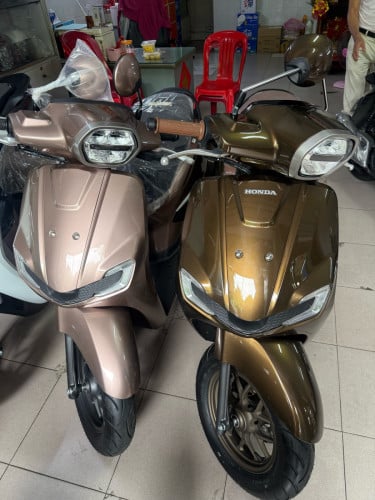 Honda Stylo 2026 ABS ថ្មី Royal Brown