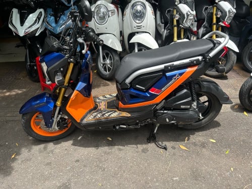 Honda zoomer X zin year 2017 មានពន្ធ