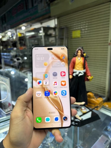 Honor 200Pro 512G Ram12G Sim2 CH ម៉ាសុីនសានុំ ស្រុីន
