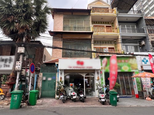 House for rent in BKK1