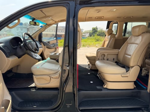 Hyundai H1 2019 (ម៉ាស៊ូត)