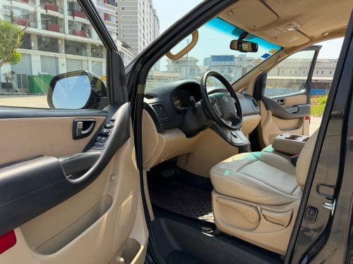 Hyundai H1 2019 (ម៉ាស៊ូត)