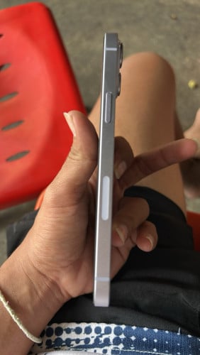 I phone 14 plus ពណ៌ផ្កាឈូក