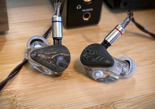 IEM Moondrop x Crinacle DUSK (Used) For Sell or Trade Meta Quest 3.