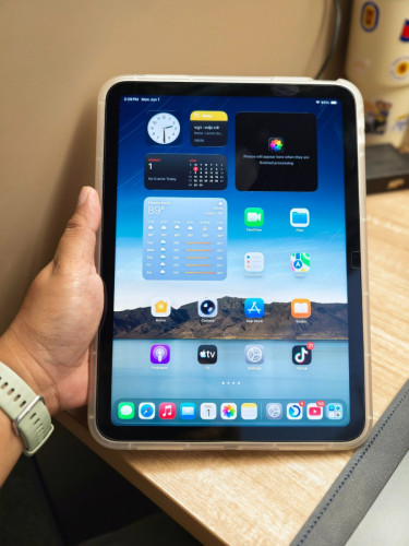 Ipad A16 128GB WIFI (Sliver) នៅស្អាត
