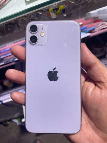 iPhone 11