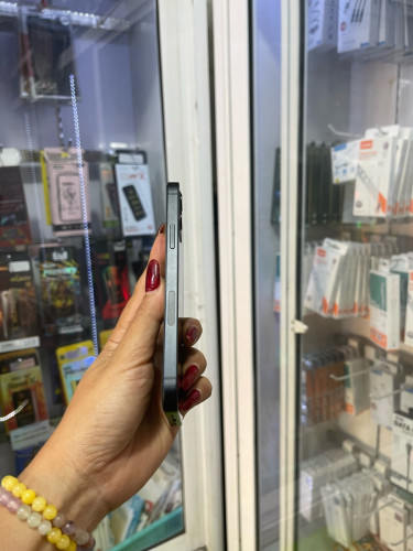 iPhone 12/64GB/LLថ្ម90%តួរស្អាតសុីនសានុំ