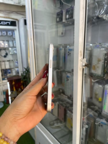 iPhone 13/128GB/CHថ្ម90%តួរស្អាតសុីនសានុំ
