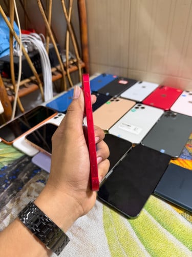 iPhone 14 LLa 128G ដាក់សុីមបាន 255$