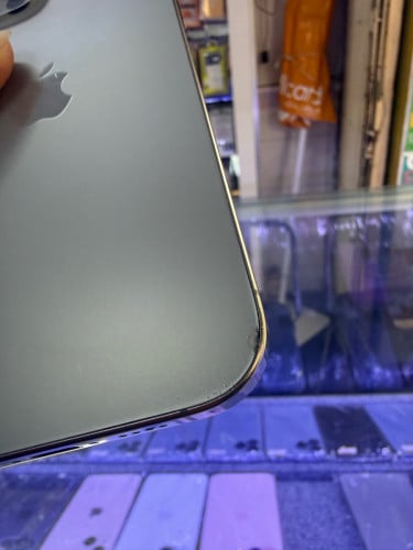 iPhone 16pro max ZA 759$