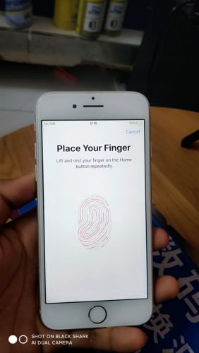 iPhone 7G Sin all battery 84% ប្រេីខ្លួនឯង