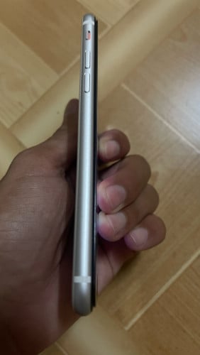 iPhone SE 2020