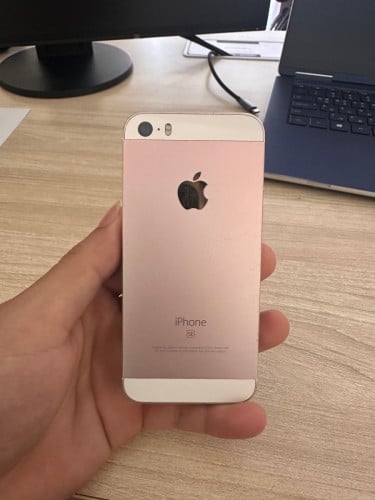 iPhone SE
