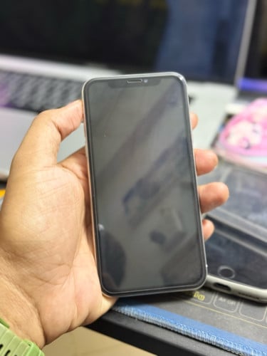 iPhone X 64GB មានស្កេន